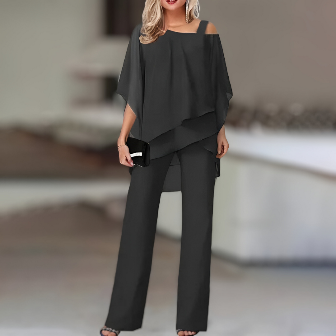 Elegante tweedelige zomer set voor dames, ideaal voor een stijlvolle en comfortabele vakantie-outfit.