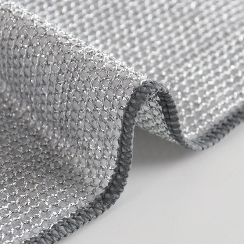 Multifunctioneel schoonmaakdoekje absorbeert water, perfect voor snelle en efficiënte reiniging.