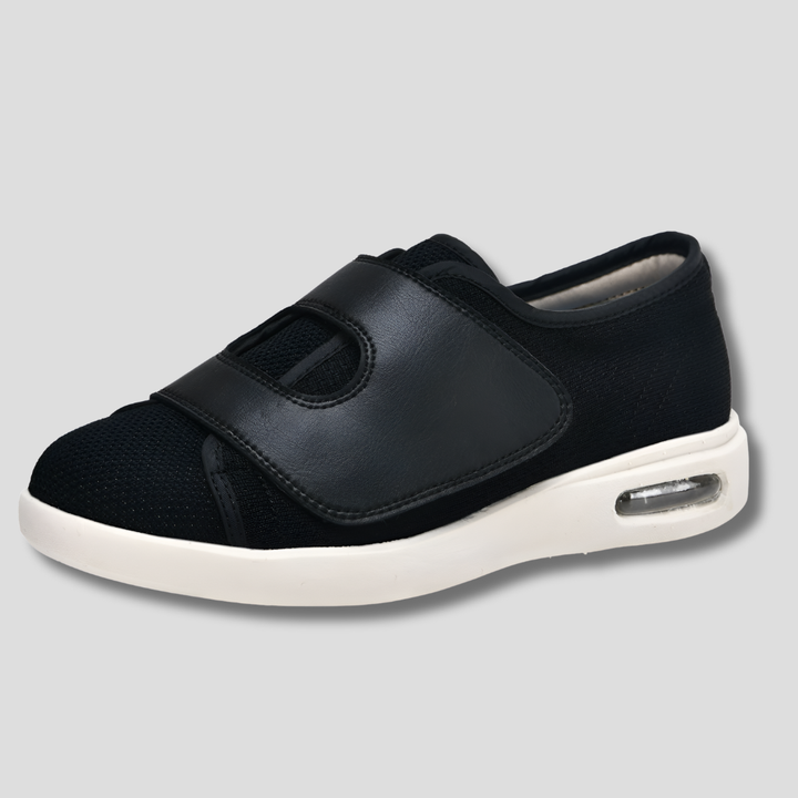 Verstelbare medische schoenen met klittenbandsluiting, ideaal voor gevoelige en gezwollen diabetische voeten.