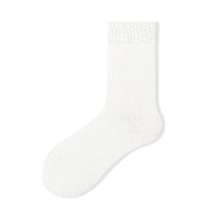 Zachte wollen dames sokken, warm en comfortabel voor koude herfst- en winterdagen.