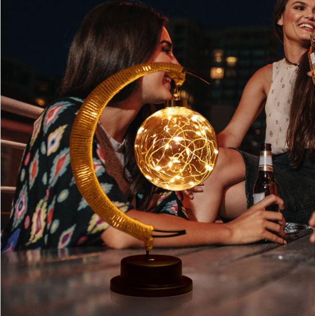 Draadloze Luna sfeerlamp met warm LED-licht, perfect als nachtlamp en stijlvolle decoratie voor slaapkamers.