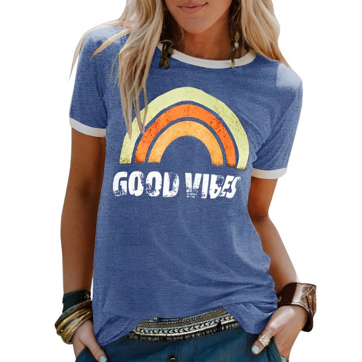 Comfortabel dames t-shirt met 'Good Vibes' opdruk. Ideaal voor positieve energie en casual vrijetijdskleding.