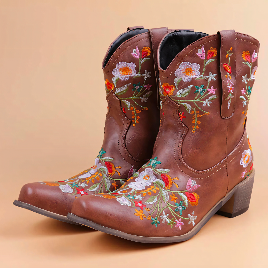 Maak een statement met deze modieuze waterdichte vintage cowgirl laarzen voor dames. Westerse flair.