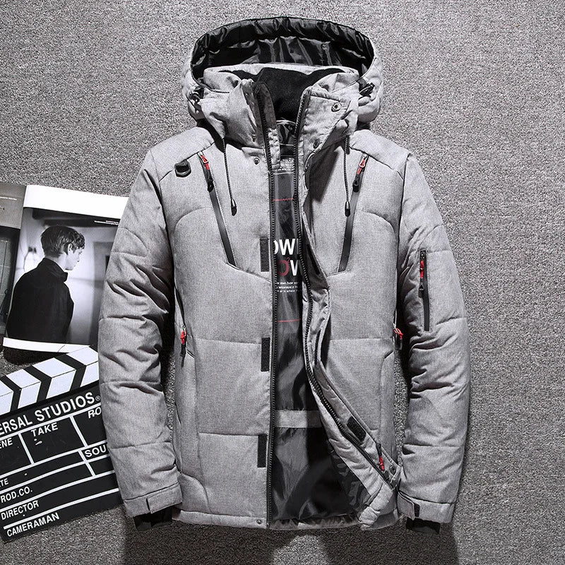 Heren Warme Arctic winterjas met capuchon, ideaal voor koude dagen.