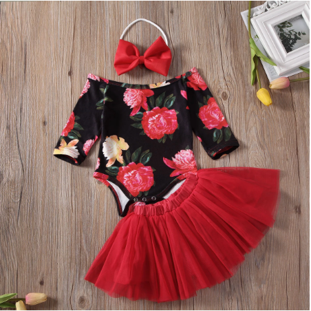 Comfortabele baby meisjes bloemenjurk, ideaal als zomerjurk. Zachte stof, perfect voor actieve baby's en peuters.