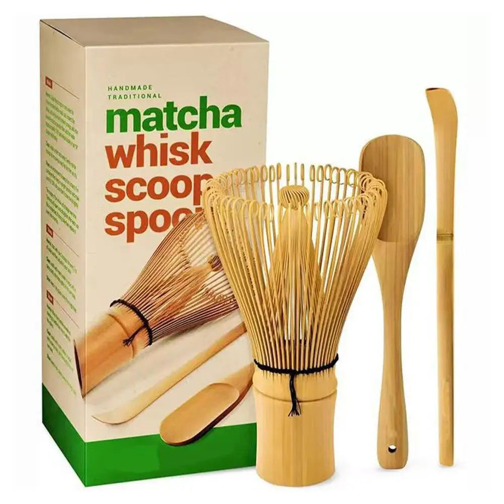 Complete Japanse matcha theeset voor authentieke theeceremonie; inclusief chawan, chasen en chashaku.
