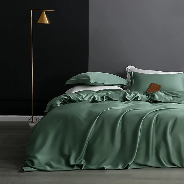 Luxe SilkEssence zijde dekbedovertrek, voor optimaal slaapcomfort. Natuurlijk en elegant slaapkamer beddengoed.