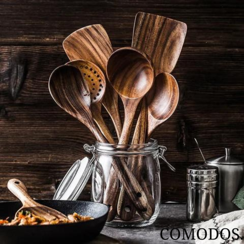 Duurzame teakhouten keukengerei set. Hittebestendig, krasvrij, natuurlijk kookgerei voor elke keuken.