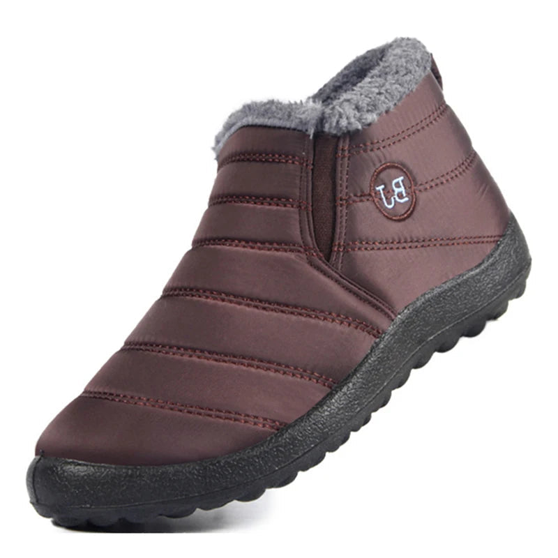 Waterdichte heren instappers, perfecte winterschoenen voor extreme kou. Houdt voeten warm en droog.