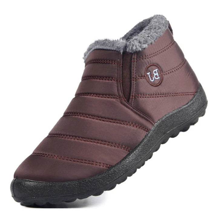 Waterdichte heren instappers, perfecte winterschoenen voor extreme kou. Houdt voeten warm en droog.