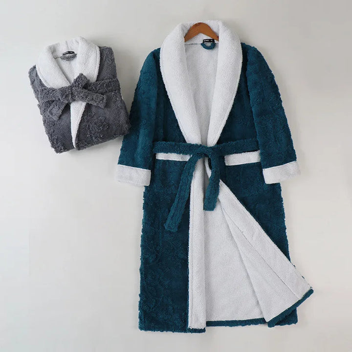 Warme heren jacquard fleece badjas, comfortabel als ochtendjas of huispak voor winterdagen.