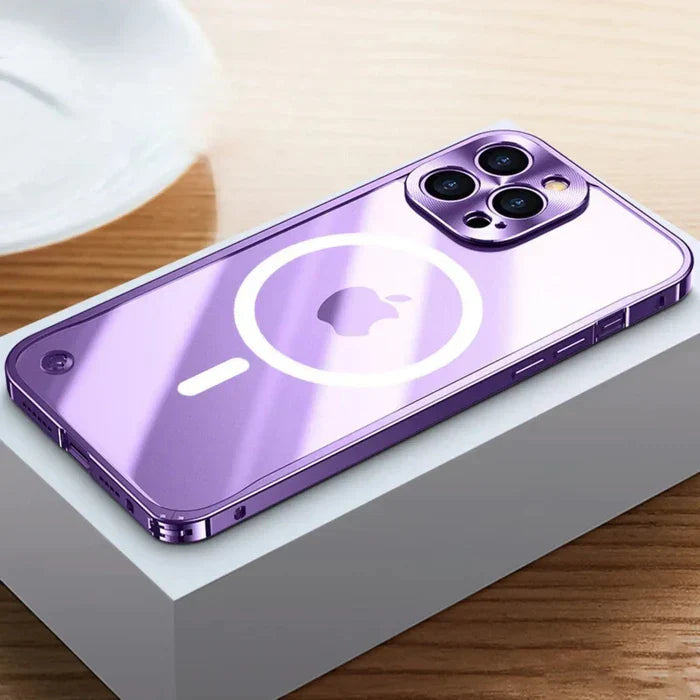 iPhone 15 MagSafe hoesje SteelGuard, transparant voor optimale bescherming.