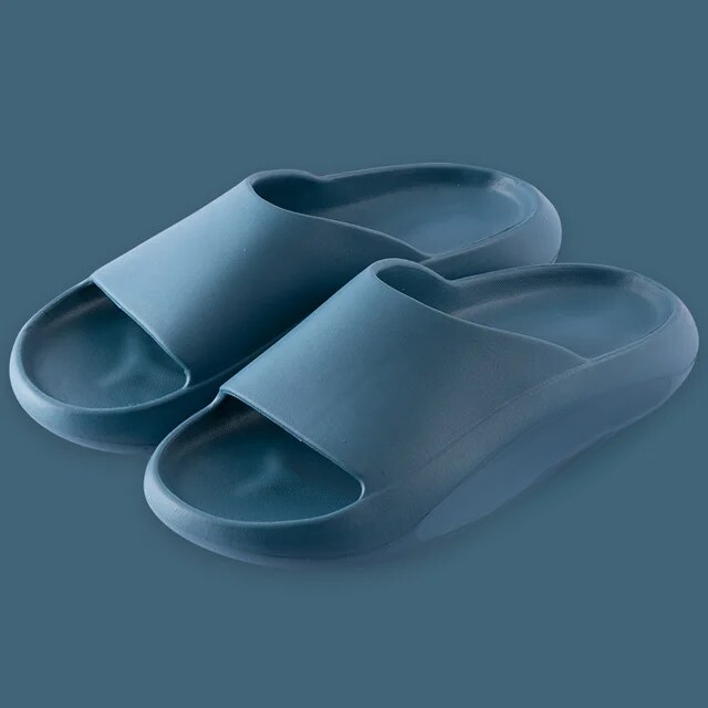 Veelzijdige herensandalen: comfortsandalen voor strand, wandelen, of als badkamerslippers thuis.