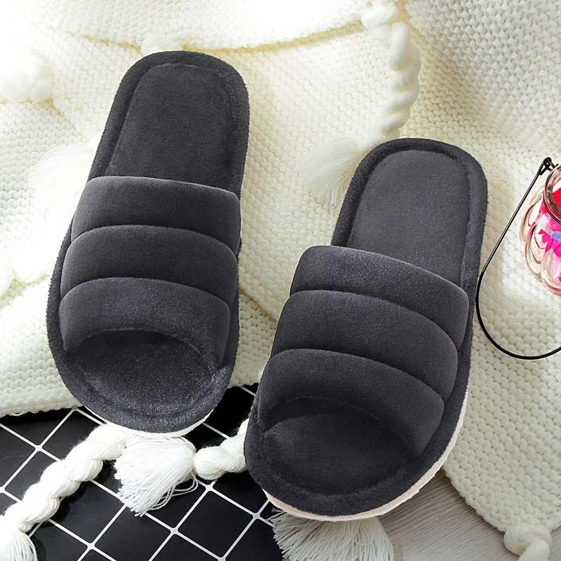 Heren winterslippers: zachte, warme sloffen in grijs voor thuiscomfort. Ideaal tegen koude voeten, met antislipzool.