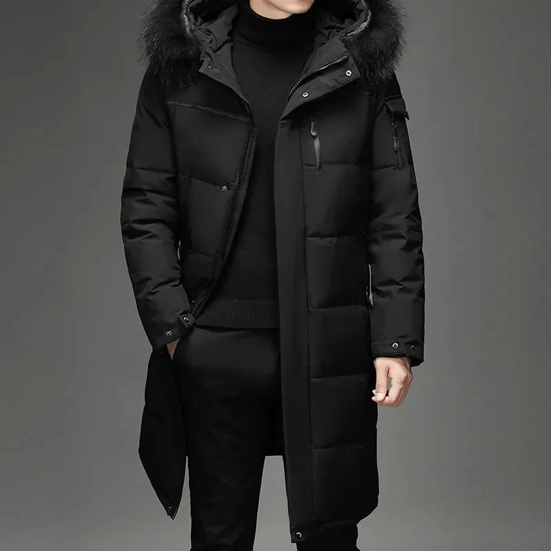 Heren parka met stijlvolle capuchon en warm imitatiebont, perfect voor winterse dagen.