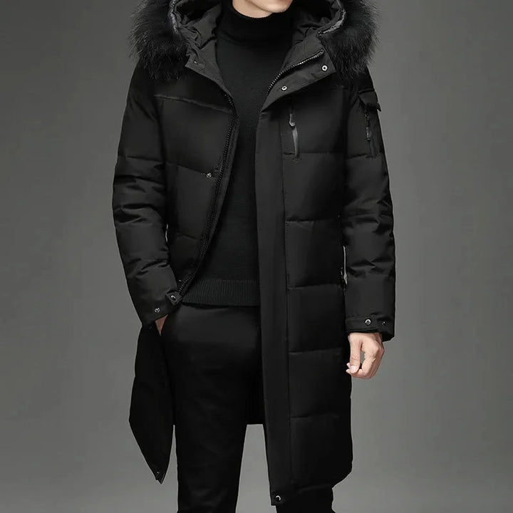 Heren parka met stijlvolle capuchon en warm imitatiebont, perfect voor winterse dagen.