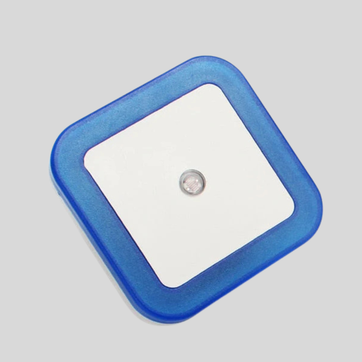 Veilig LED nachtlampje met bewegingssensor, ideaal voor kinderkamer, gang of slaapkamer.