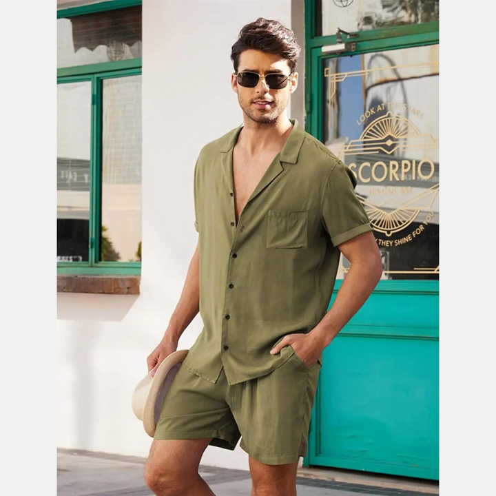Stijlvolle linnen heren zomerset Jairo, bestaande uit shirt en broek, ideaal voor een relaxte zomerlook.