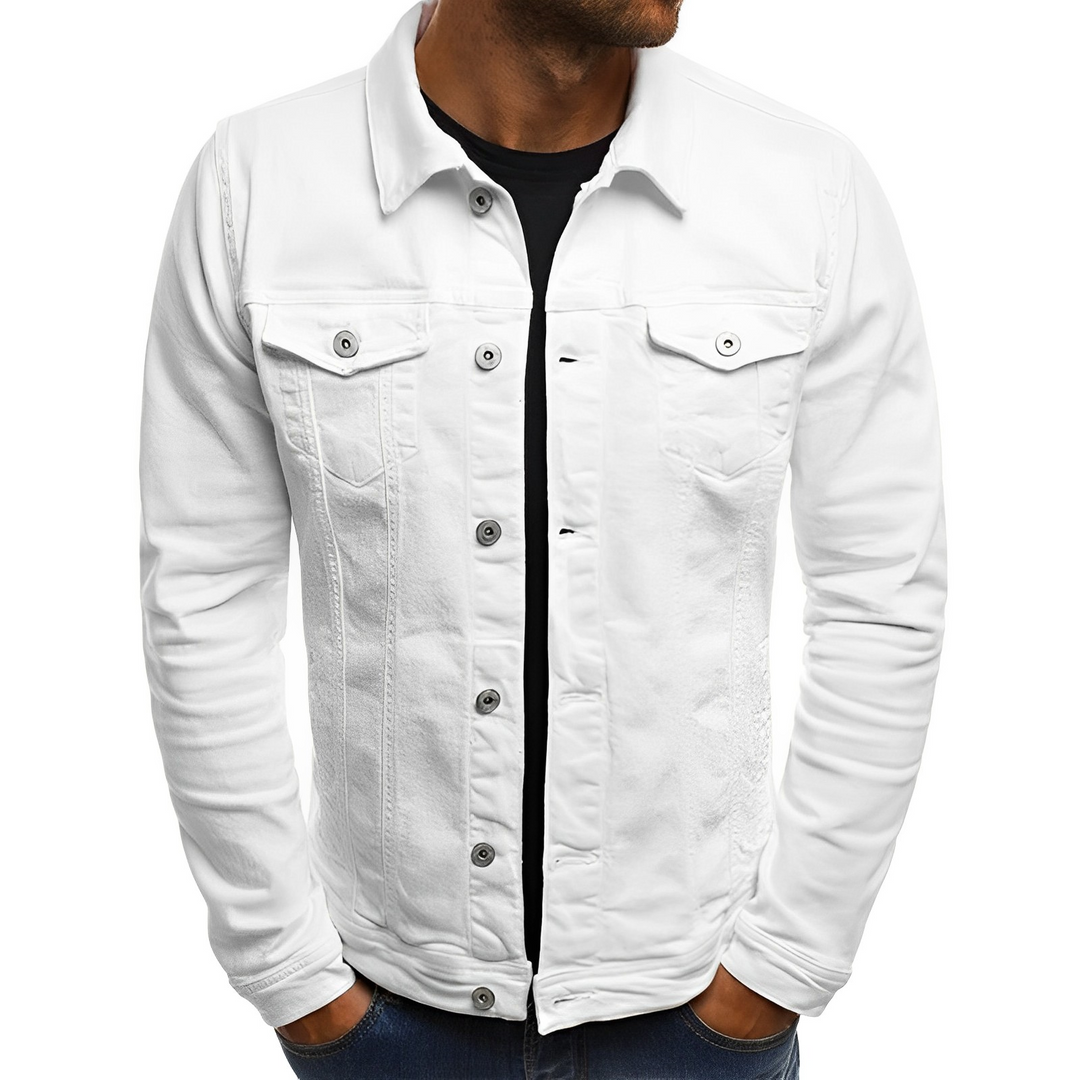 Modieus oversized heren spijkerjack, perfecte zomerjas voor een casual outfit.