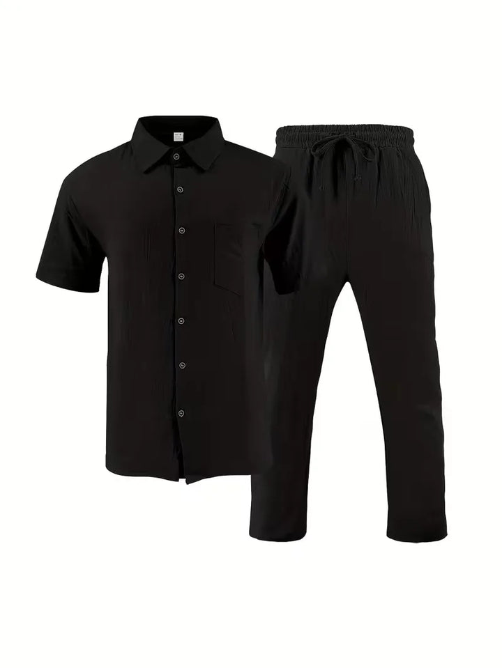 Stijlvolle heren casual set: V-hals shirt korte mouwen & rechte pijpen broek, perfect voor vakantie.