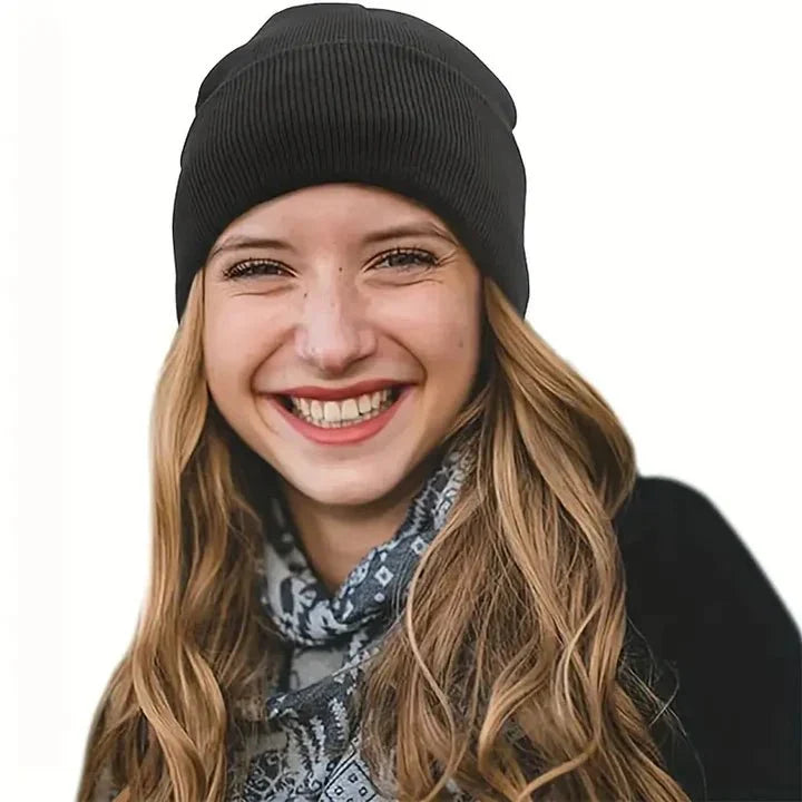 Stijlvolle wintermuts van zijde voor dames, houdt je haar pluisvrij en heerlijk warm.