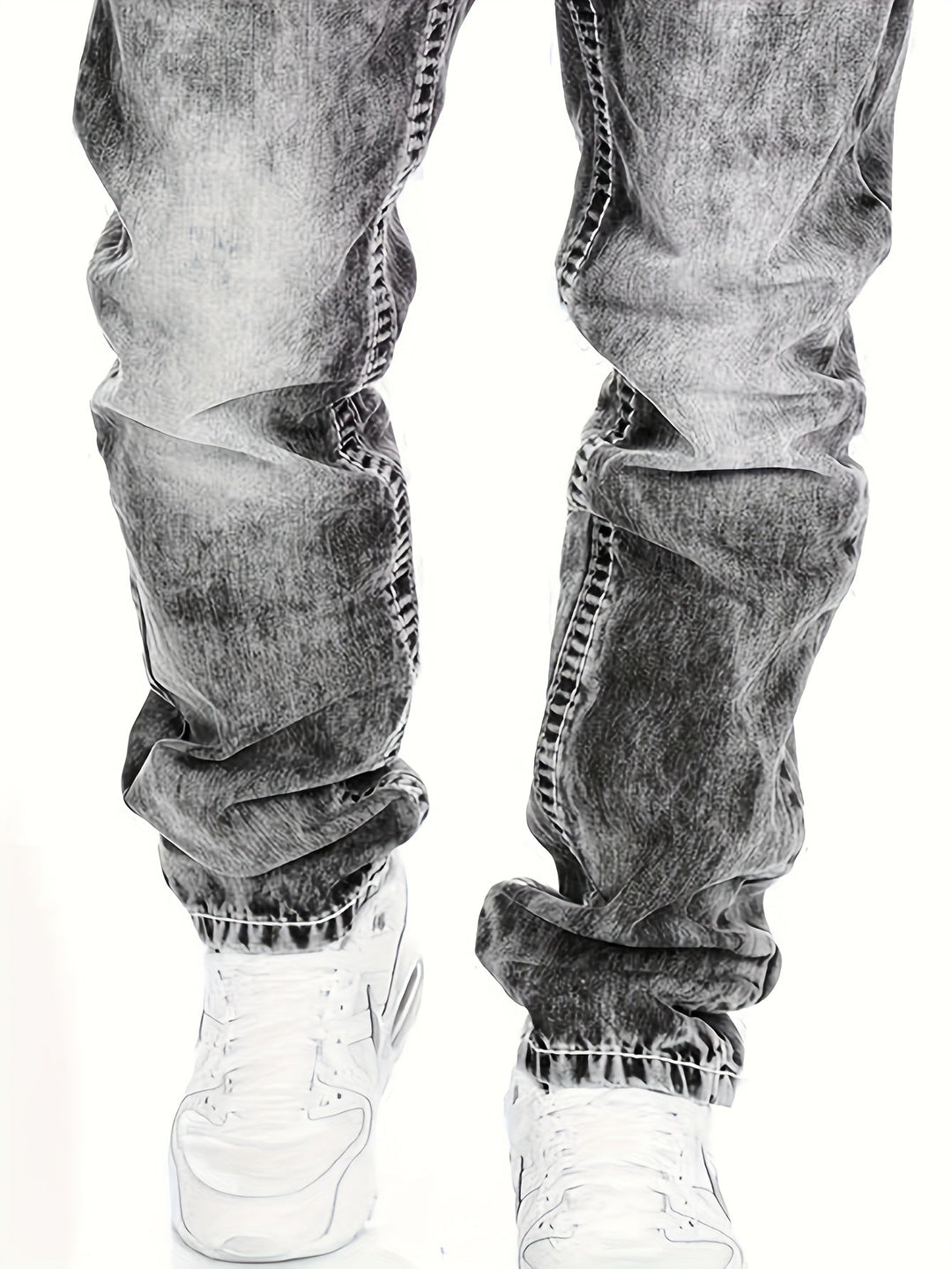 Trendy heren distressed slim fit jeans. Punk geïnspireerde denim broek voor alternatieve mode en casual outfits.