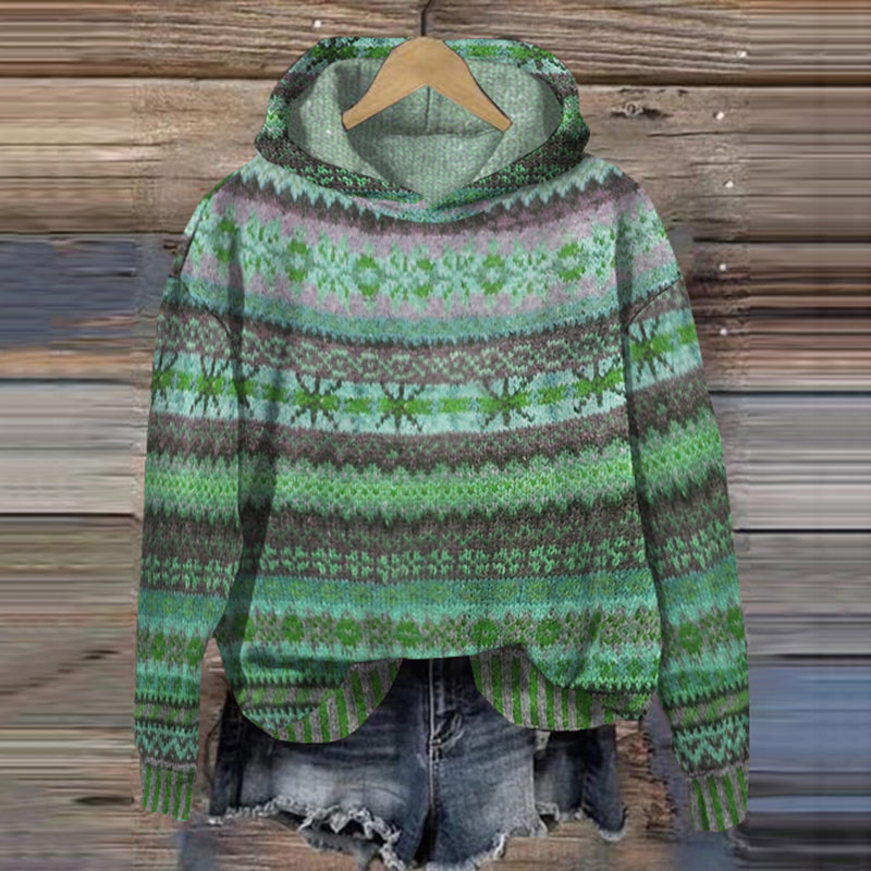 Vrouwenkleding: comfortabele hoodie in Noorse stijl. Warme trui met patroon, perfect voor winter.