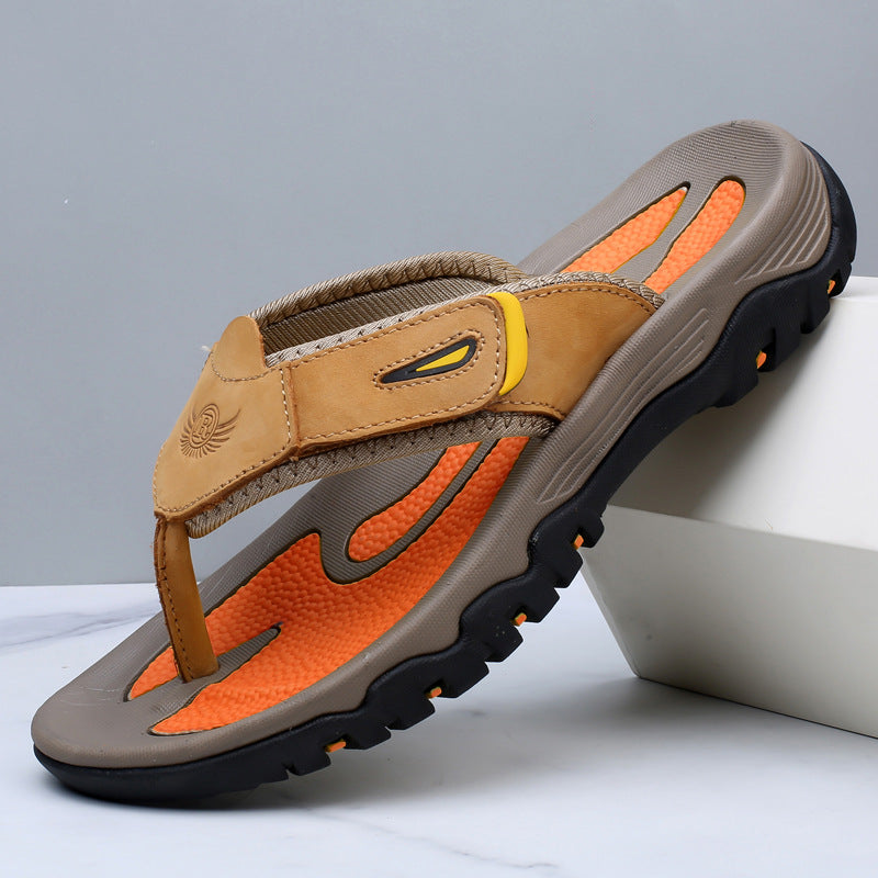 Comfortabele heren sportsandalen met open profiel en dikke zool. Perfect voor zomerse casual mode.