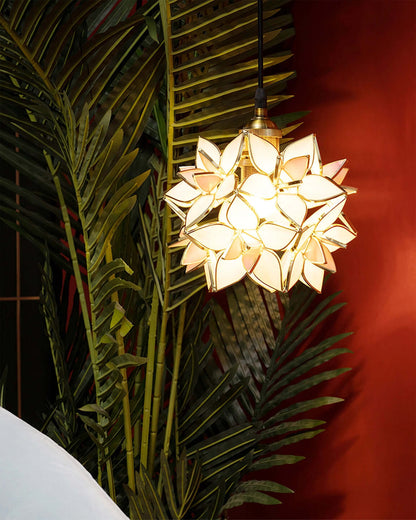 Elegante Hanglamp met Schelp Design