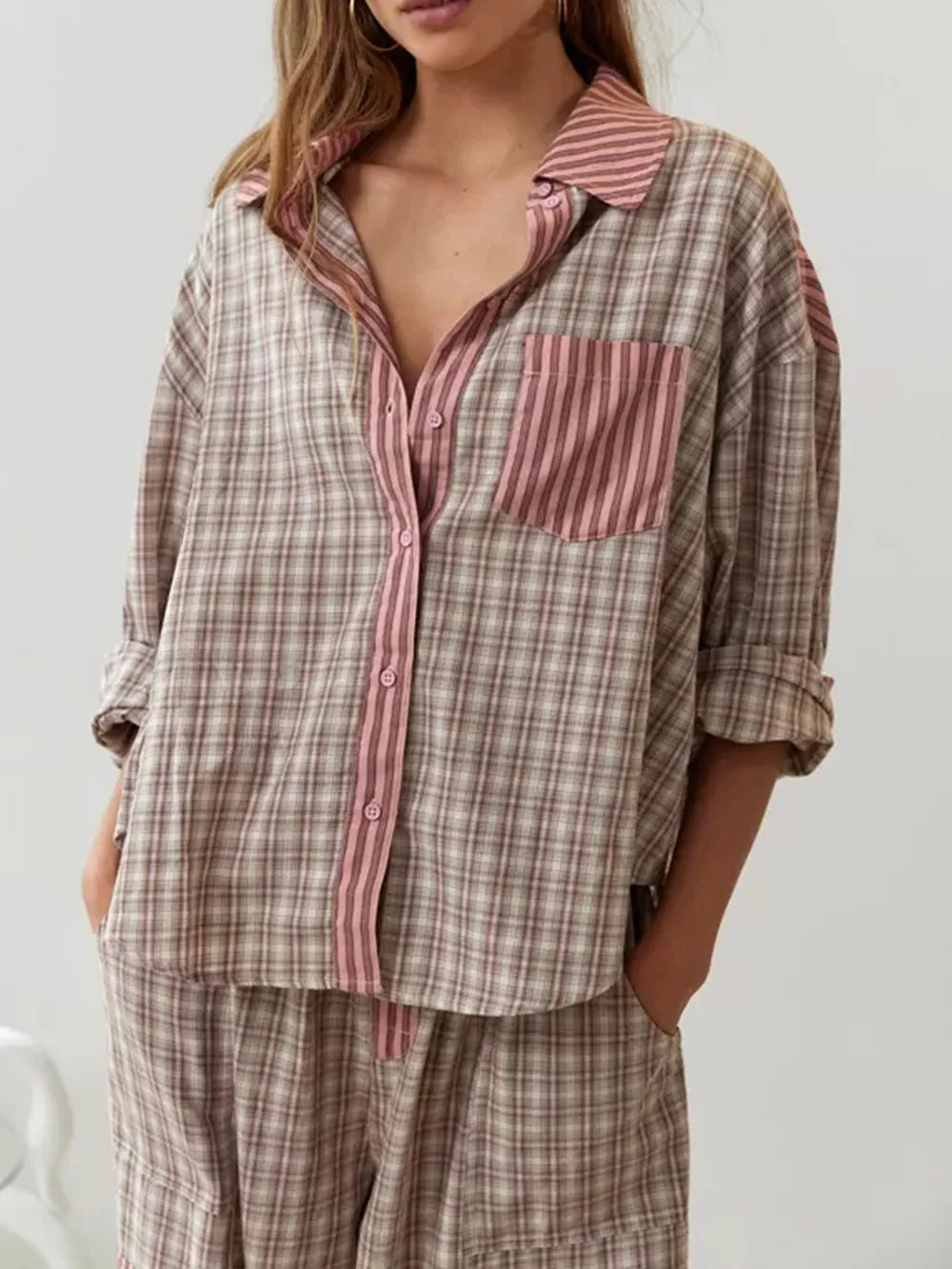 Warme fleece pyjamabroek voor dames, comfortabel en stijlvol, ideaal als winterkleding huispak.