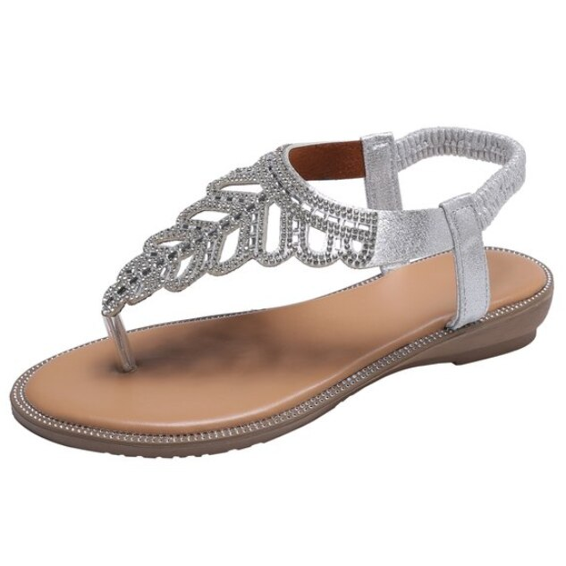 Modieuze dames sandalen met strass, ideale zomerschoenen voor een elegante lente look.