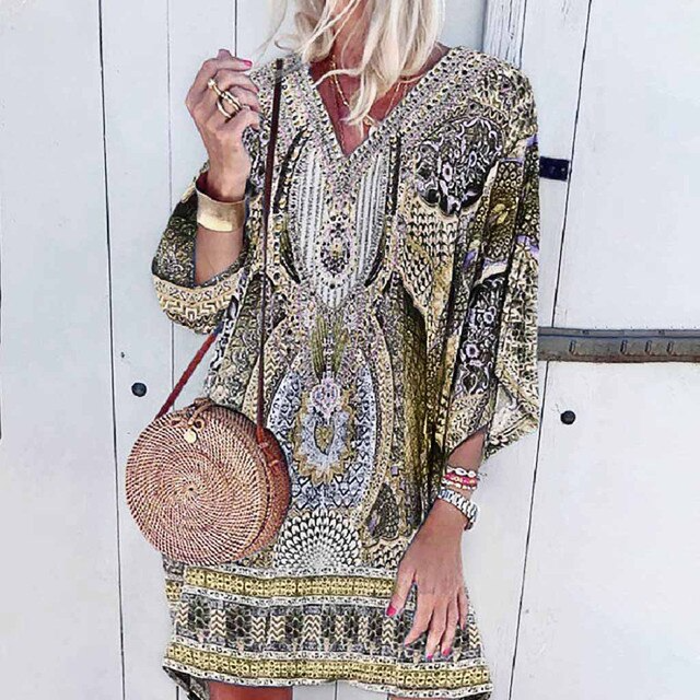 Dames Eva™ zomerjurk met vrolijke print, losse pasvorm en comfortabel voor warme dagen.