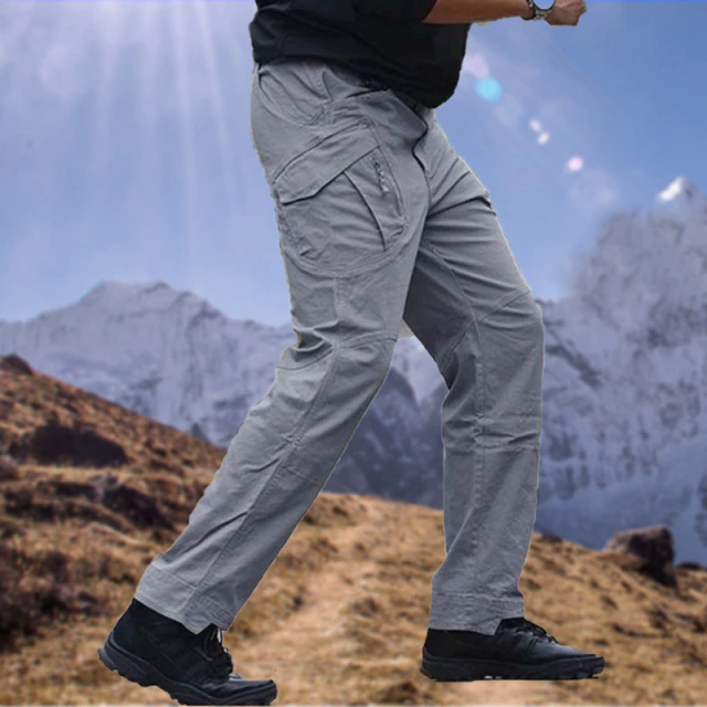 Robuuste heren cargo werkbroek, waterafstotend en tactisch, ideaal voor outdoor avonturen en veeleisend werk.