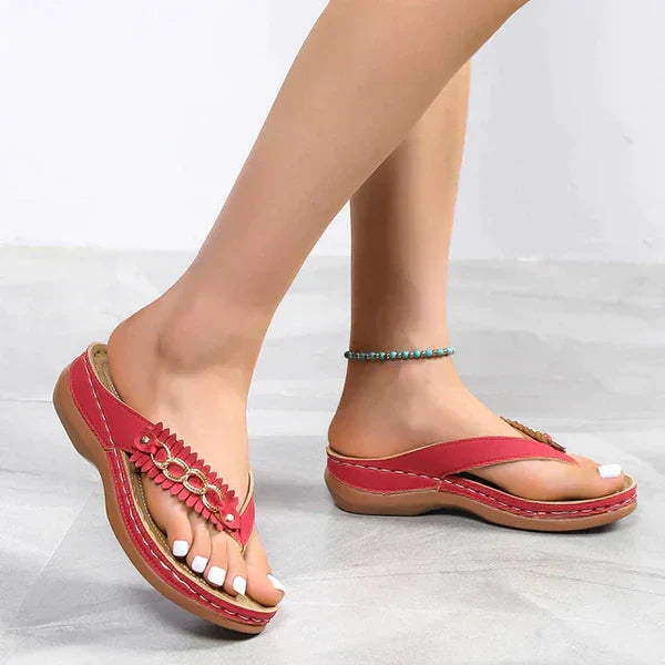 Chocolade VELA orthopedische teenslippers voor dames, perfecte casual schoenen met extra voetondersteuning.