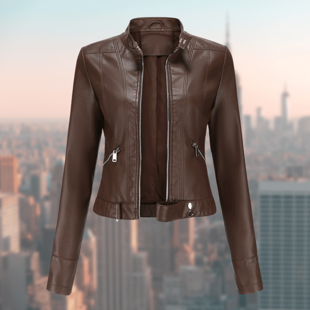 Chique damesjack van JaquelinesJacket, perfect als stijlvolle leren jas voor de modebewuste vrouw, veelzijdig.