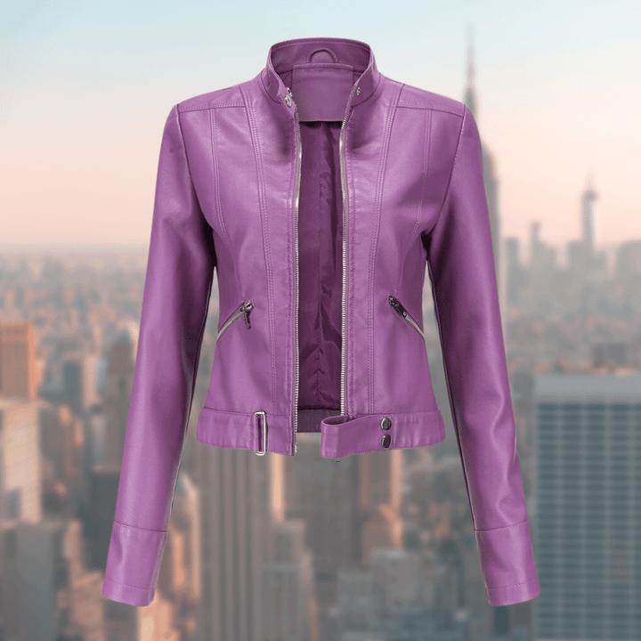 Hoogwaardige JaquelinesJacket leren jas voor dames, een stijlvolle bovenkleding die elke outfit compleet maakt.