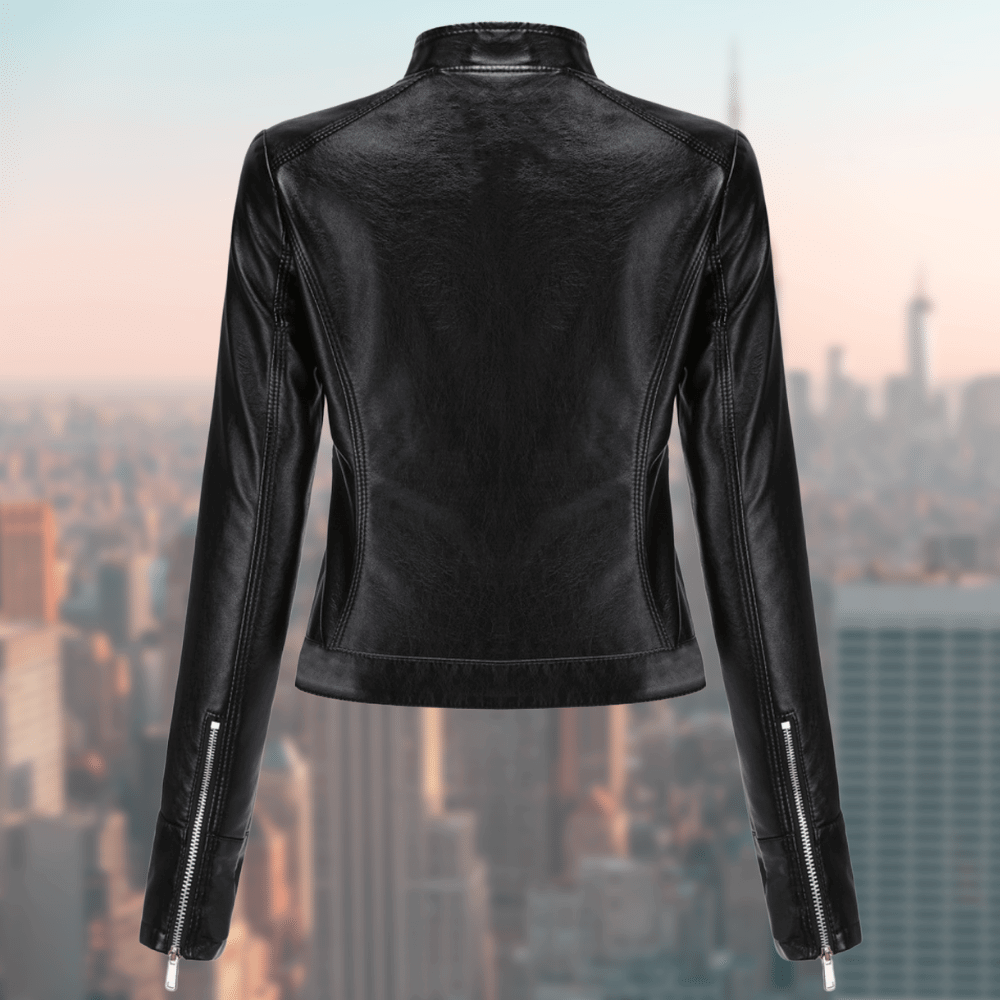 Elegante JaquelinesJacket damesjas van leer, ideaal als trendy jack voor modebewuste vrouwen.