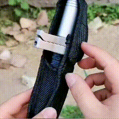 Duurzame telescopische veiligheidsstok voor outdoor en persoonlijke veiligheid, met antislip grip.