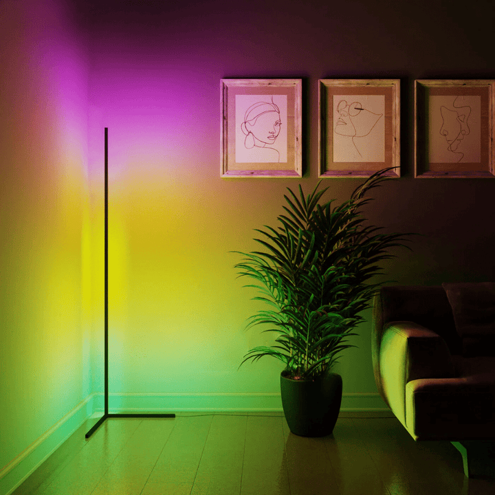 Slanke LED vloerlamp, dimbaar en met 1+ miljoen kleuren, voor moderne sfeerverlichting in huis.