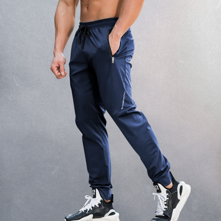 Moderne heren comfortbroek met elastische taille, veelzijdig voor sport, reizen of ontspannen vrijetijdsbesteding.