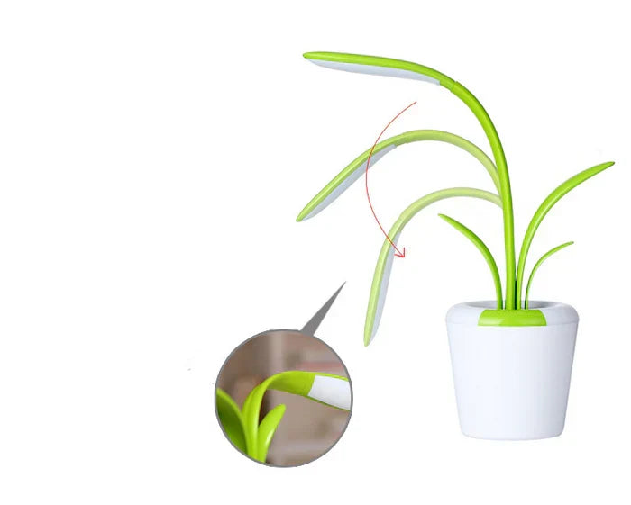 Verstelbare LuminaFlex LED kantoorlamp. Strak modern design voor elke thuiswerkplek of kantoor interieur.