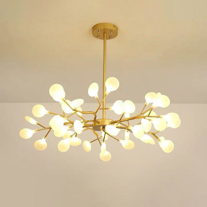 Sfeervolle woonkamer kroonluchter; moderne LED plafondlamp met vuurvliegjes design.