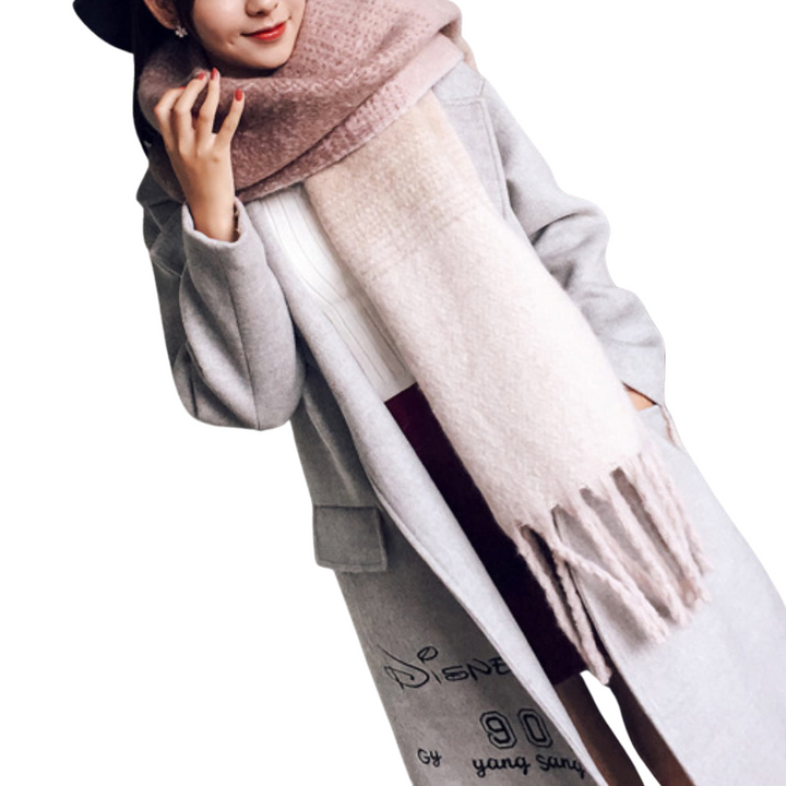 Warme dames sjaal voor winter en herfst, een veelzijdig en stijlvol kledingaccessoire.