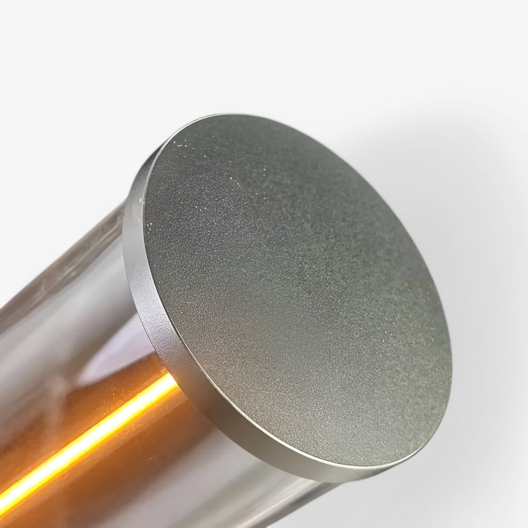 Unieke Kyra designlamp als futuristische decoratie, een opvallende lichtzwaard tafellamp voor elk interieur.