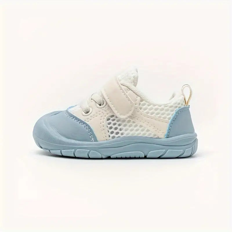 FlexiToes: dé barefoot sneakers voor gezonde voetjes, flexibele zool en antislip voor veilige stapjes.