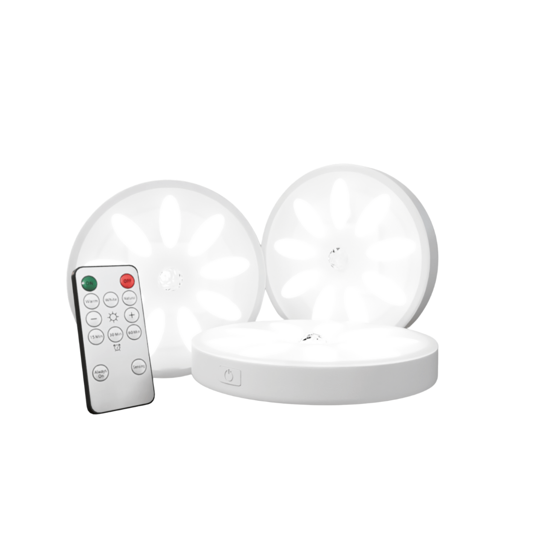 Strakke draadloze LED spotlamp, discreet te plaatsen voor gerichte sfeerverlichting.