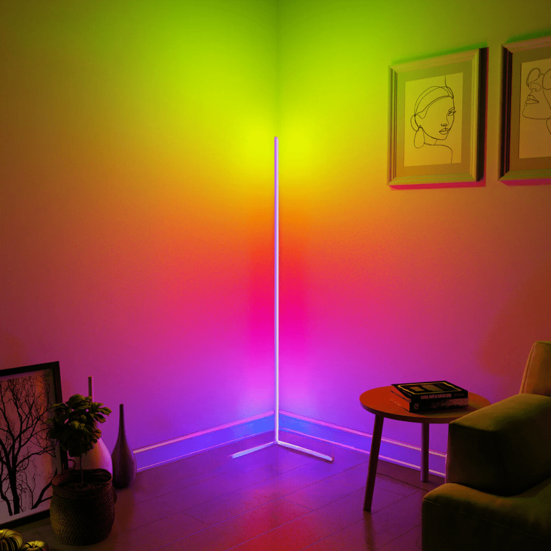 Creëer de perfecte sfeer met deze dimbare LED vloerlamp, multi-kleur en afstandsbediening.
