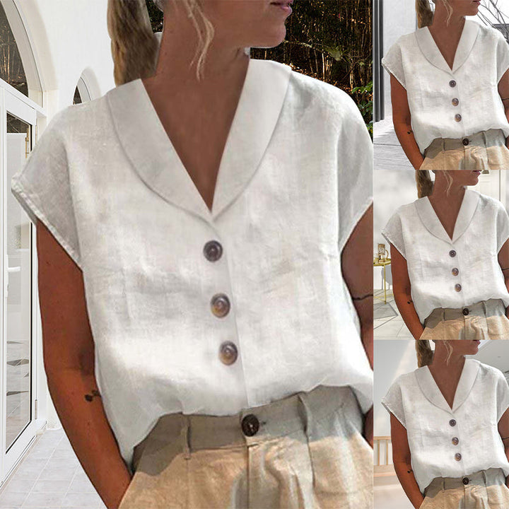 Witte dames top met kraag en knopen, klassiek elegant. Ideaal voor lente en zomer, veelzijdig casual chic.