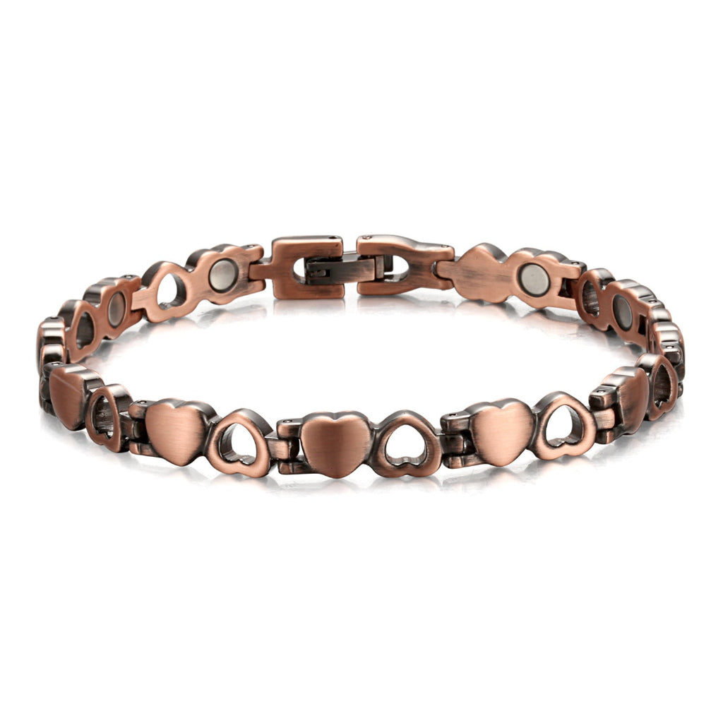 Elegante retro damesarmband van messing, een klassiek en tijdloos accessoire voor elke stijlvolle vrouw.