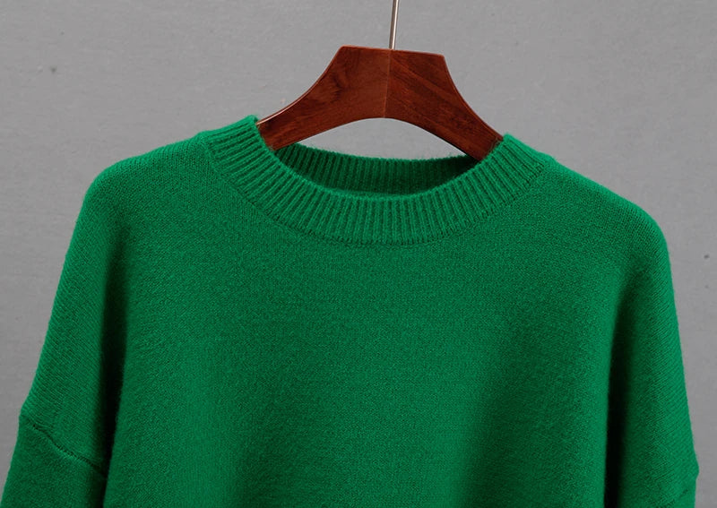 Duurzame kasjmier trui voor dames, comfortabel en elegant, met een tijdloze uitstraling en lange mouwen.